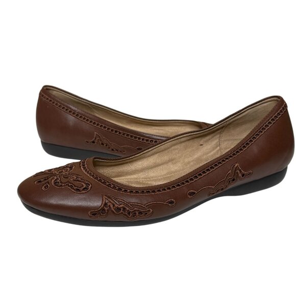 Naturalizer N5 Comfort Brown Leather Embroidered Flats Women’s 11 - Picture 1 of 10